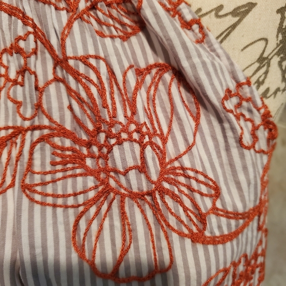 Halter style drawstring top.  Gray/white striped with all-over embroidery - Picture 2 of 8